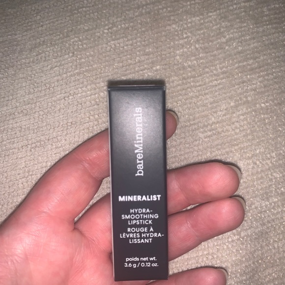 NIB bare minerals mineralist lipstick in “memory” - Picture 3 of 4